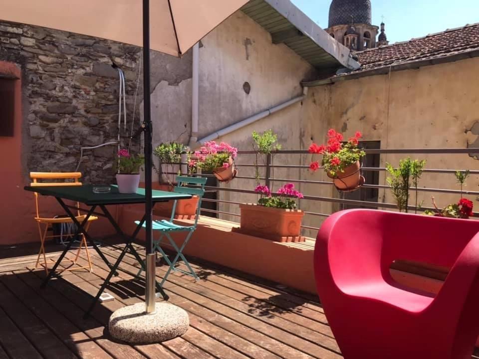 Vila Stardust - Bedbluesky Dolceacqua Exteriér fotografie