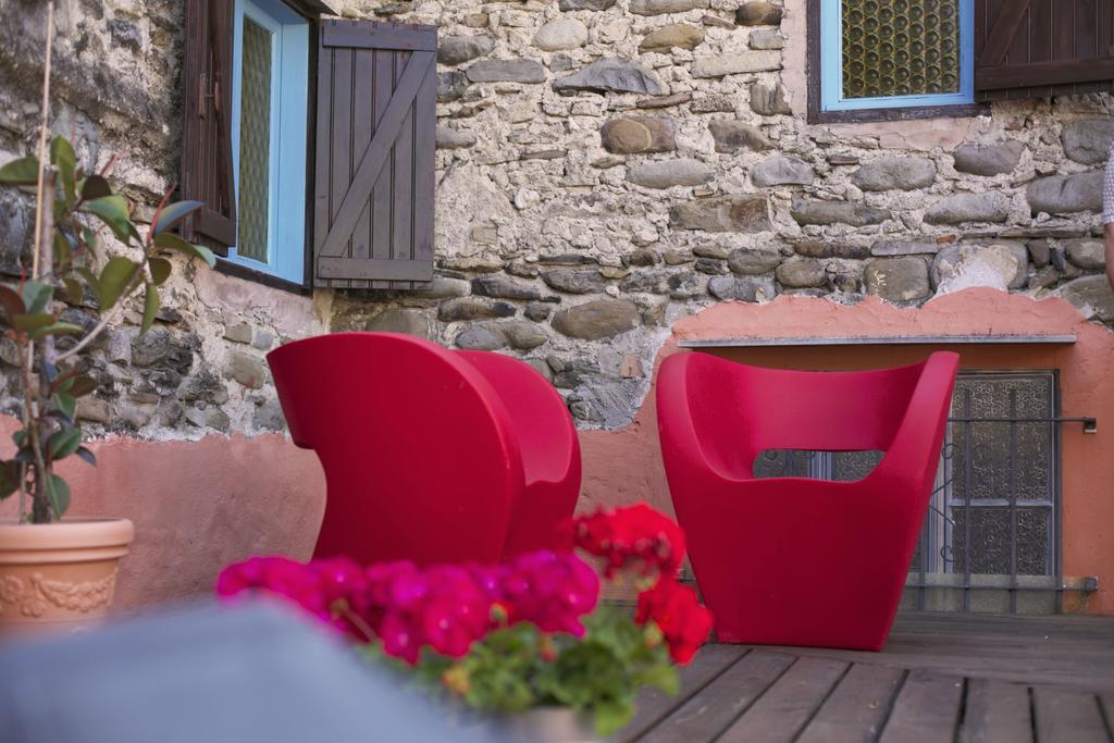 Vila Stardust - Bedbluesky Dolceacqua Exteriér fotografie